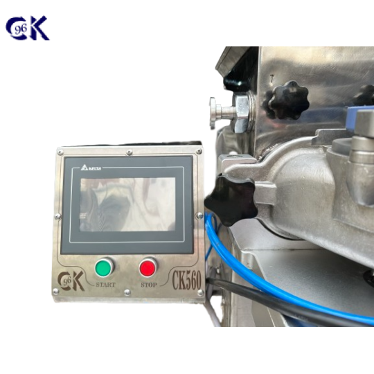 MÁY BAO NHÂN CK560 CÓ NẠP TRỨNG